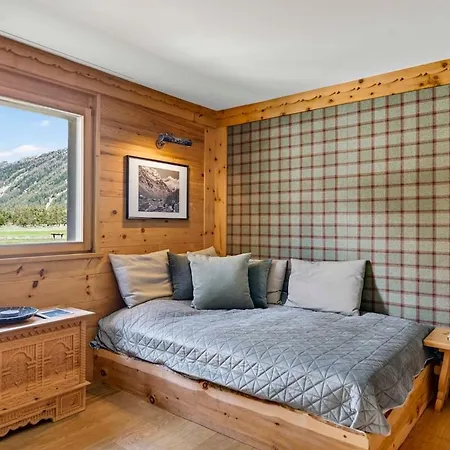 Alpine Flat Near Sankt Moritz Celerina/Schlarigna