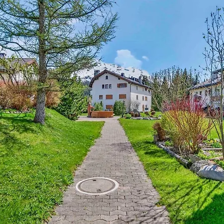 Alpine Flat Near Sankt Moritz Apartment
