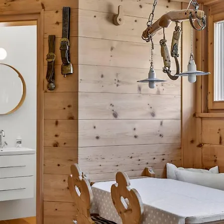 Apartment Alpine Flat Near Sankt Moritz